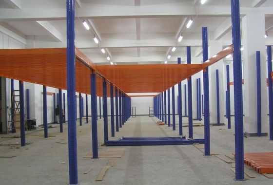 การป้องกันการกัดกรอบเหล็ก Mezzanine ระบบพื้นสําหรับโรงงาน