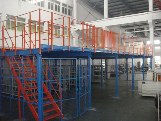 Mezzanine สแตนเลสโครงสร้างหลายชั้น ระเบียงรองรับการเก็บ Mezzanine Platforms