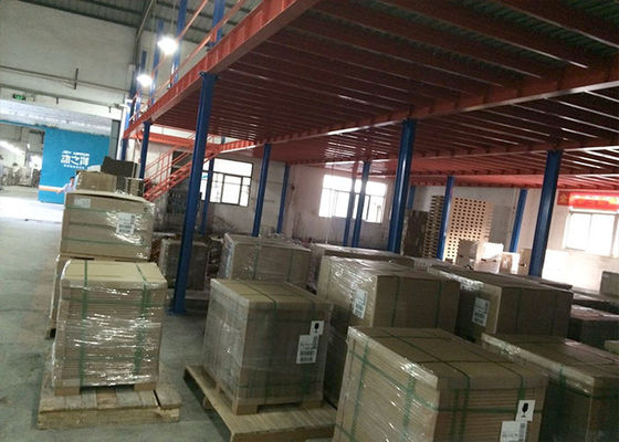 โรงงานอุตสาหกรรม พื้น Mezzanine, สถานที่เก็บ Mezzanine Platforms หลายชั้น
