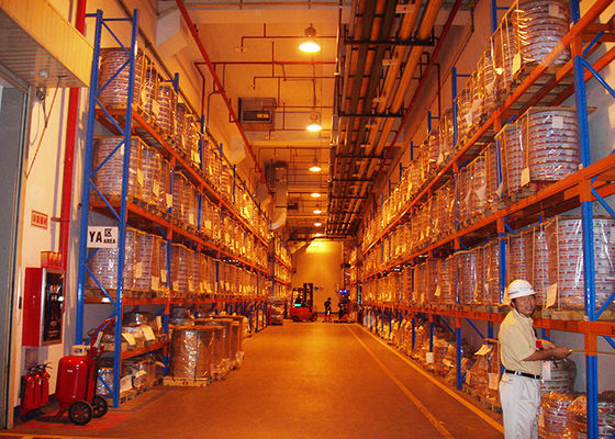 สแตนเลส ปรับการขับเคลื่อนในสแตนเลส โกดัง Rack Rack Pallet Racking Racks 4000 กิโลกรัม/ระดับ
