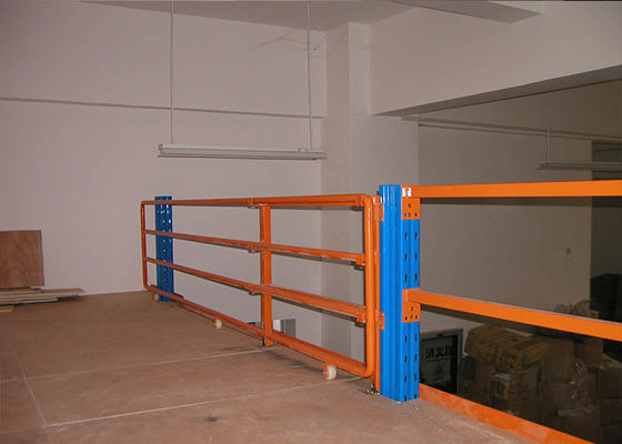 2 ระดับ Cold Rolling Industrial Steel Storage Racks Platform สีส้ม / สีฟ้า
