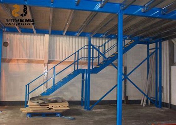 เหล็ก Q235 / Q345 ชั้น Mezzanine อุตสาหกรรมสองชั้นสําหรับโกดัง