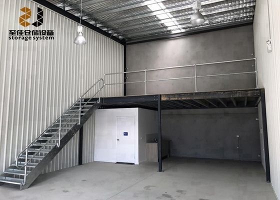 โครงสร้าง Mezzanine สํานักงาน / พื้น Mezzanine อุตสาหกรรม ความจุ 500kg - 4000kg/sqm