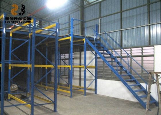 พื้น Mezzanine ธุรกิจที่มั่นคง, พื้น Mezzanine สําหรับโรงงานเก็บของ