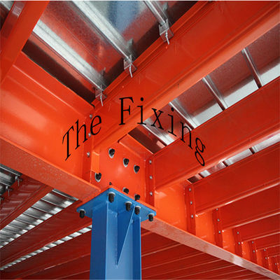 ภาระหนัก 3m อุตสาหกรรมปรับปรับเหล็ก Pallet Mezzanine พื้นผิวเคลือบผง